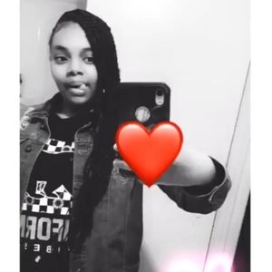 Meet your Posher, Merchhdats